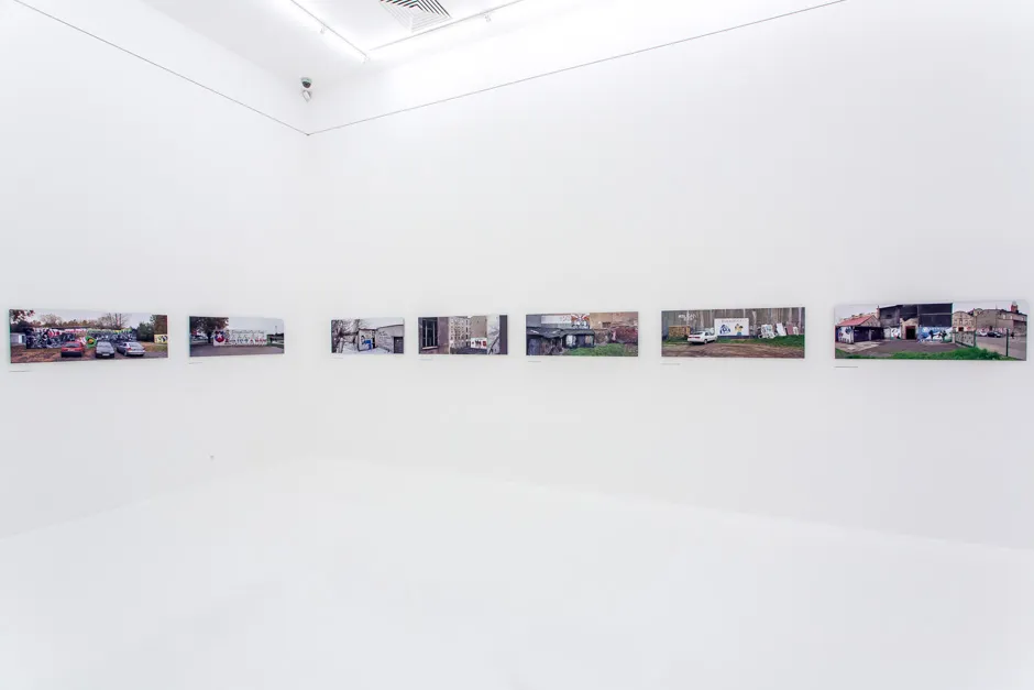 Wojciech Wilczyk: Święta Wojna — Galeria 4