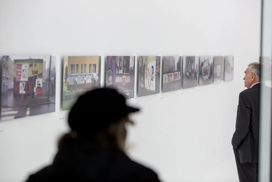 Wojciech Wilczyk: Święta Wojna — Galeria 8