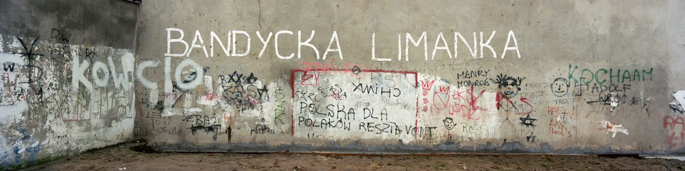 Wojciech Wilczyk: Święta Wojna